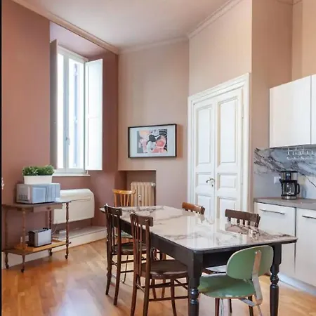 Giorgio Piazza Del Parlamento Apartamento Roma